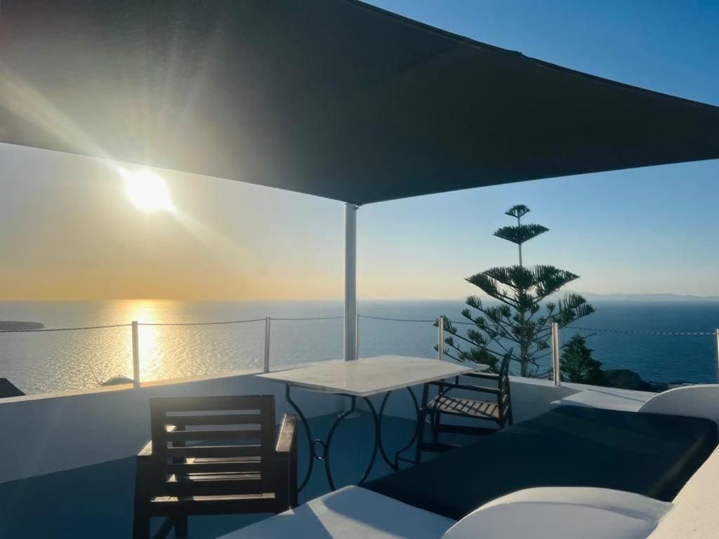 Evilio Houses Иа Екстериор снимка